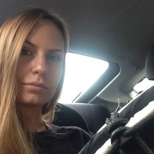 Meet your Posher, Yana